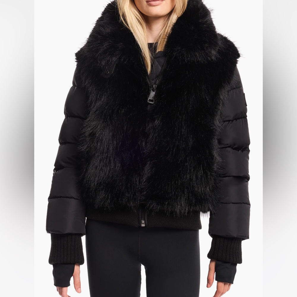 SAM. Carlie Faux Fox Jacket
Size: Large
Quantity: 1
Price: $650
SOLD OUT ONLINE.